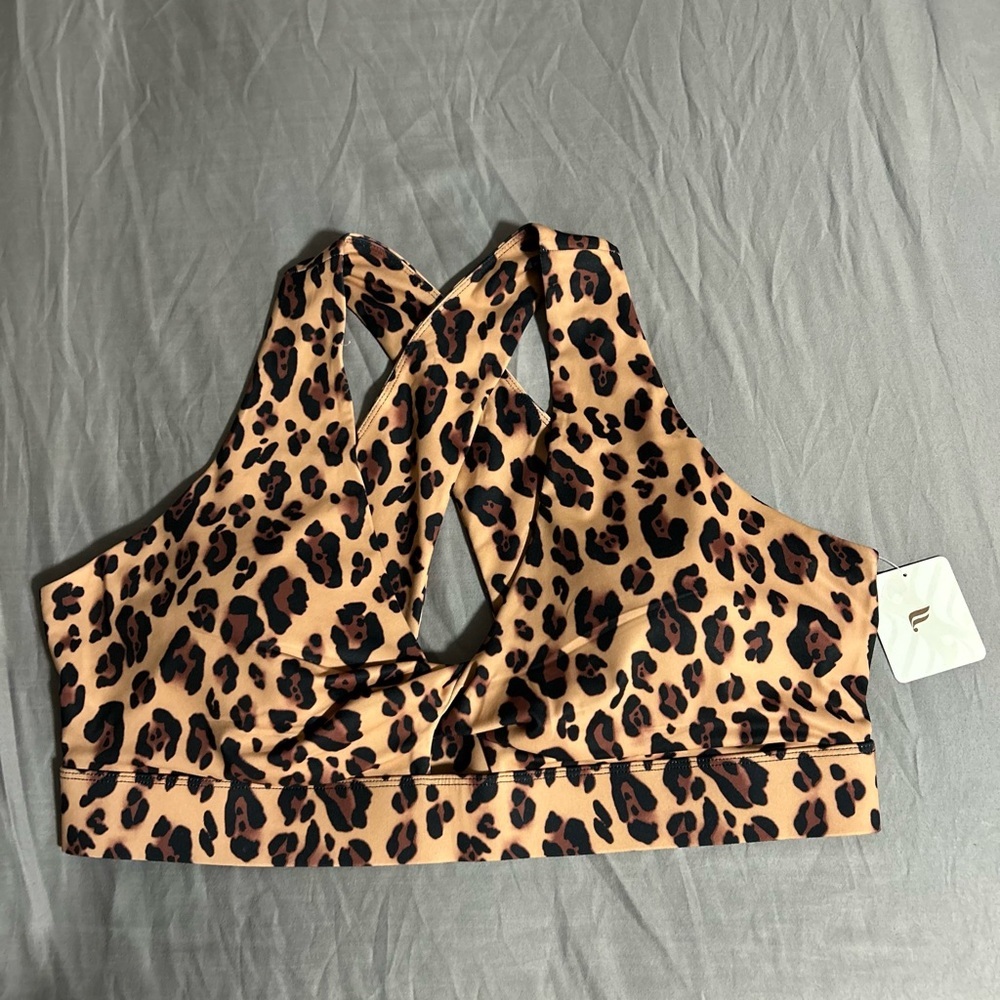 Fabletics Leopard Oasis Twist Leopard Sports Bra Size 3X
